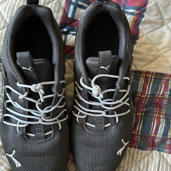 Puma’s size 10 1/2 - Picture 8 of 8